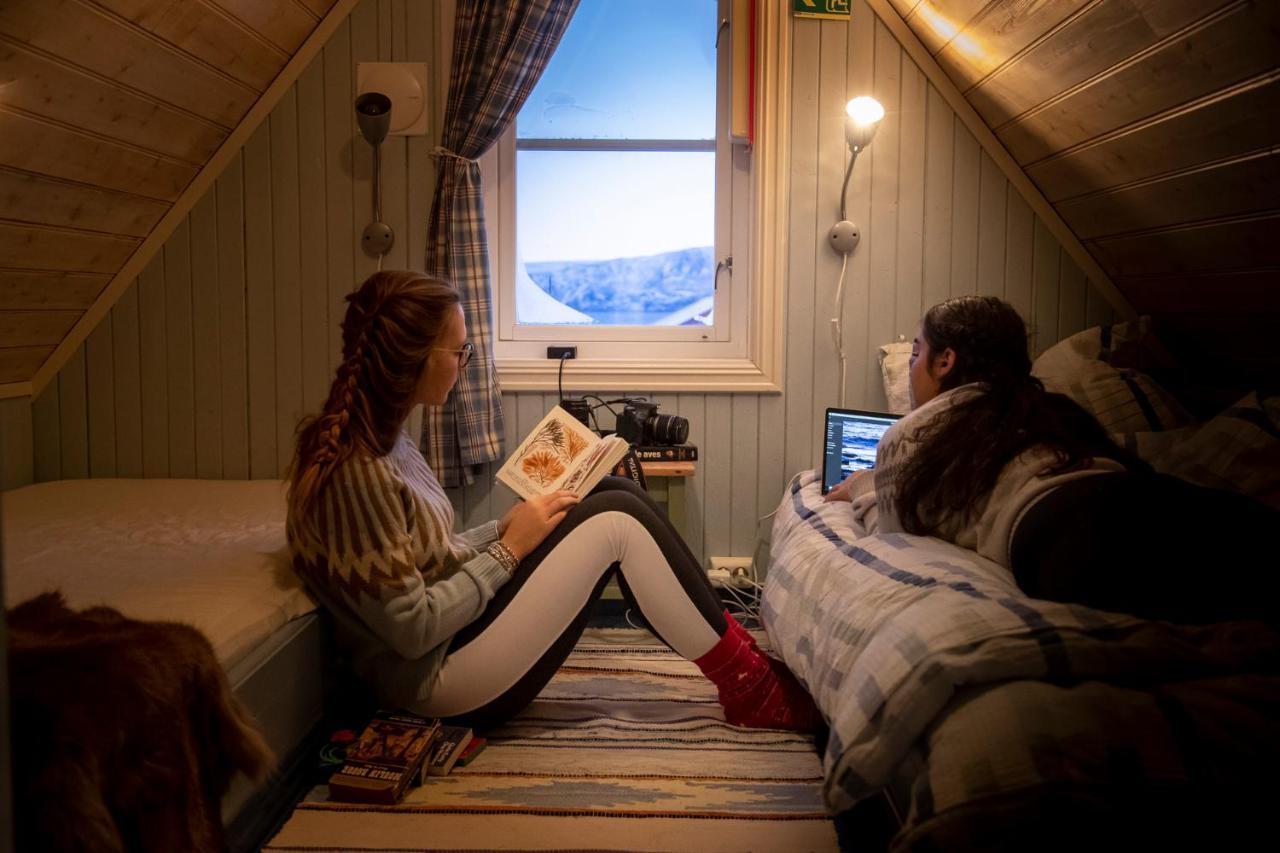 Kongsfjord Arctic Lodge Exterior photo